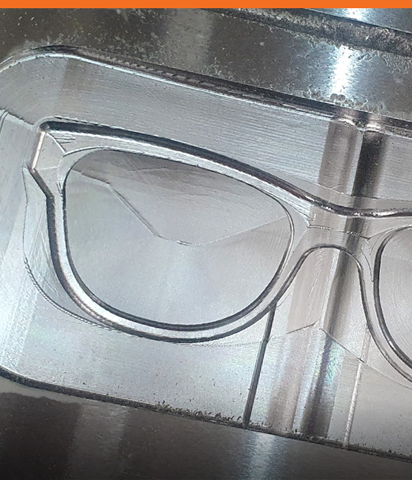 Fabricação de moldes industriais